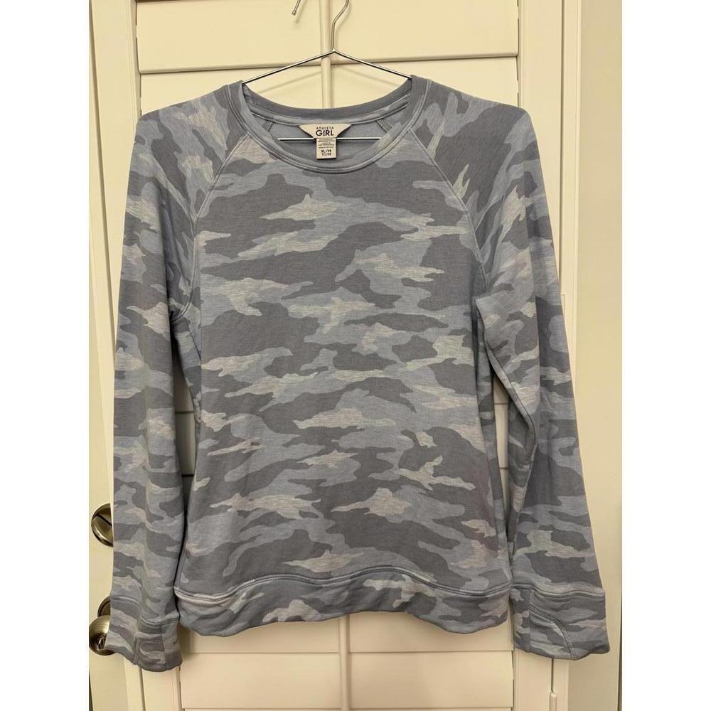 Athleta Girl Warm Up Printed Sweatshirt in a‎ blue camouflage pattern size XL